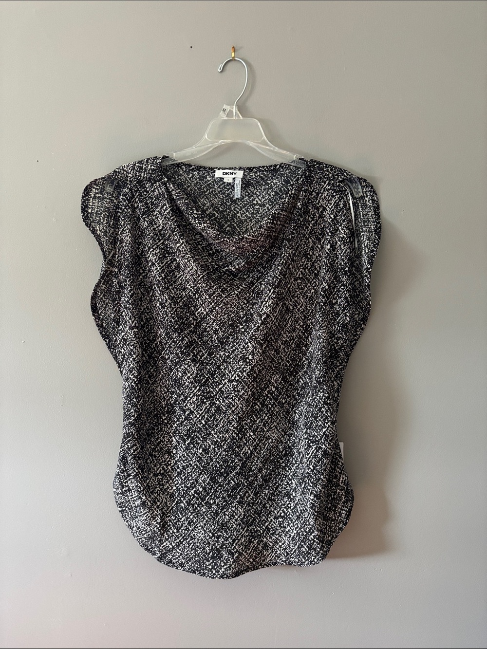 Dkny Black & White Draped Cowl Neck Cap Sleeve Blouse